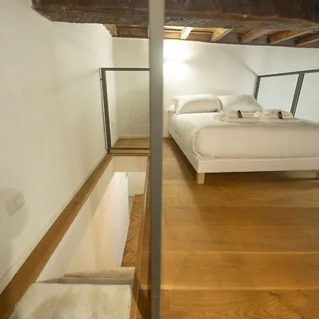 Lovely Nest With Balcony By The Spanish Steps * Rom
