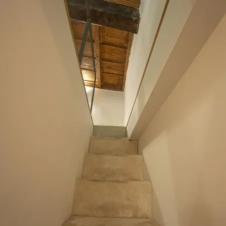Lovely Nest With Balcony By The Spanish Steps Apartman